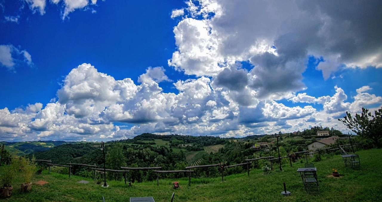 Cascina Brichat Alta Langa Serravalle delle Langhe 外观 照片